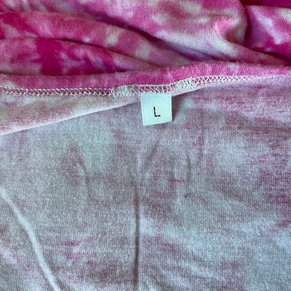 Tie Dye Women’s Night-Shirt. Pink/White. Size L - Picture 7 of 8